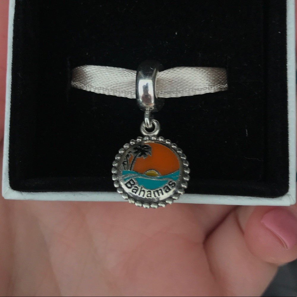 Pandora Bahamas Charm